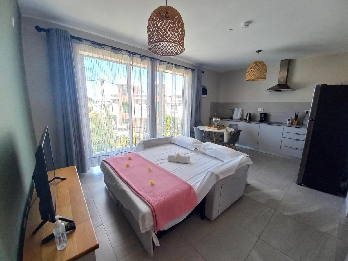 Bois Mapou Self Catering Apartments Unit 201 Rivière Noire Екстериор снимка